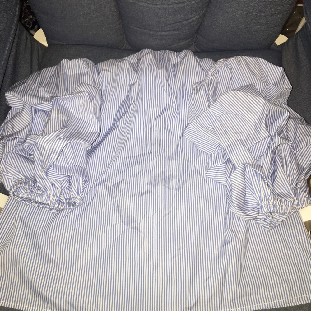 Blue Ruffle Off-Shoulder Top - Picture 3 of 3